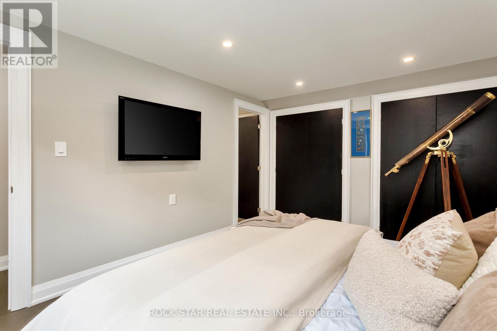 946 Glenwood Avenue, Burlington (lasalle), Ontario