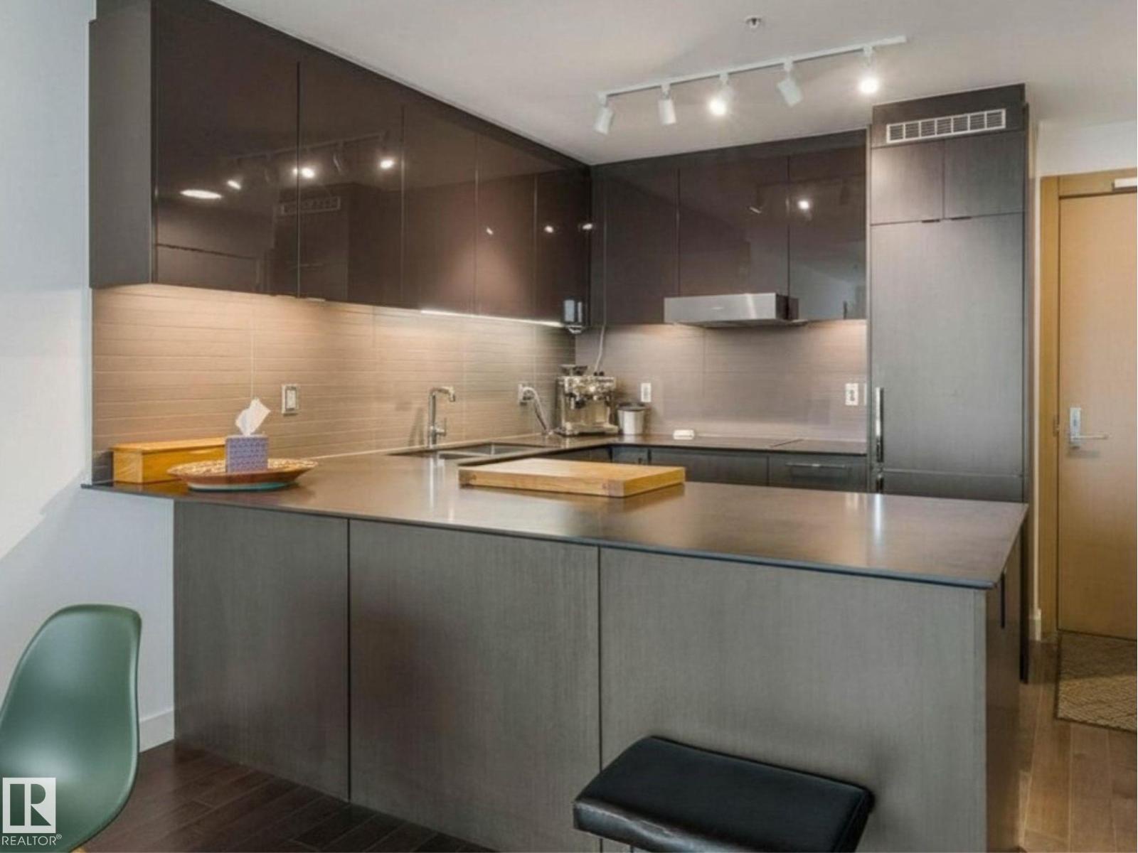 #3606 10360 102 St Nw, Edmonton, Alberta