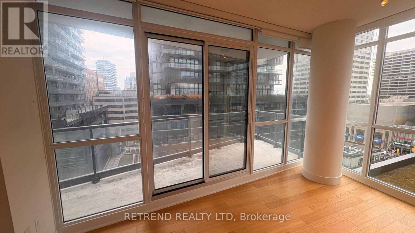 802 - 30 Roehampton Avenue, Toronto (mount Pleasant West), Ontario