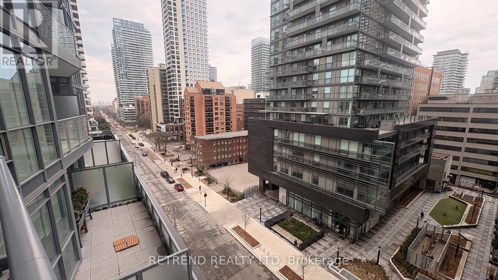 802 - 30 Roehampton Avenue, Toronto (mount Pleasant West), Ontario