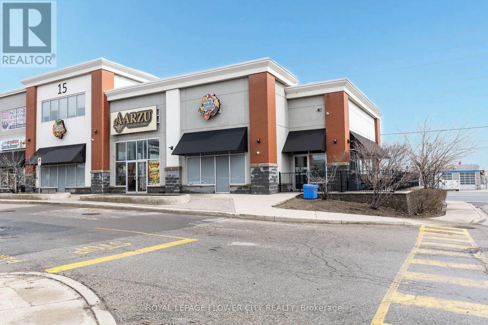 102 - 15 Gateway Boulevard, Brampton (bramalea South Industrial), Ontario