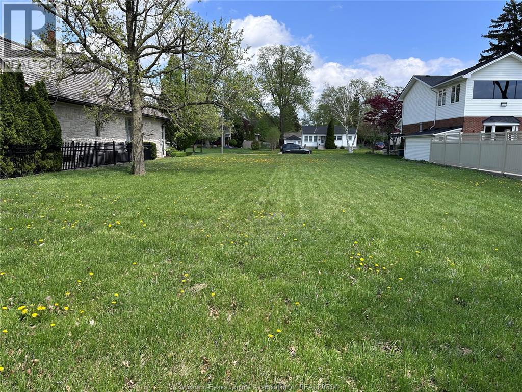 4059 Roseland Drive East, Windsor, Ontario