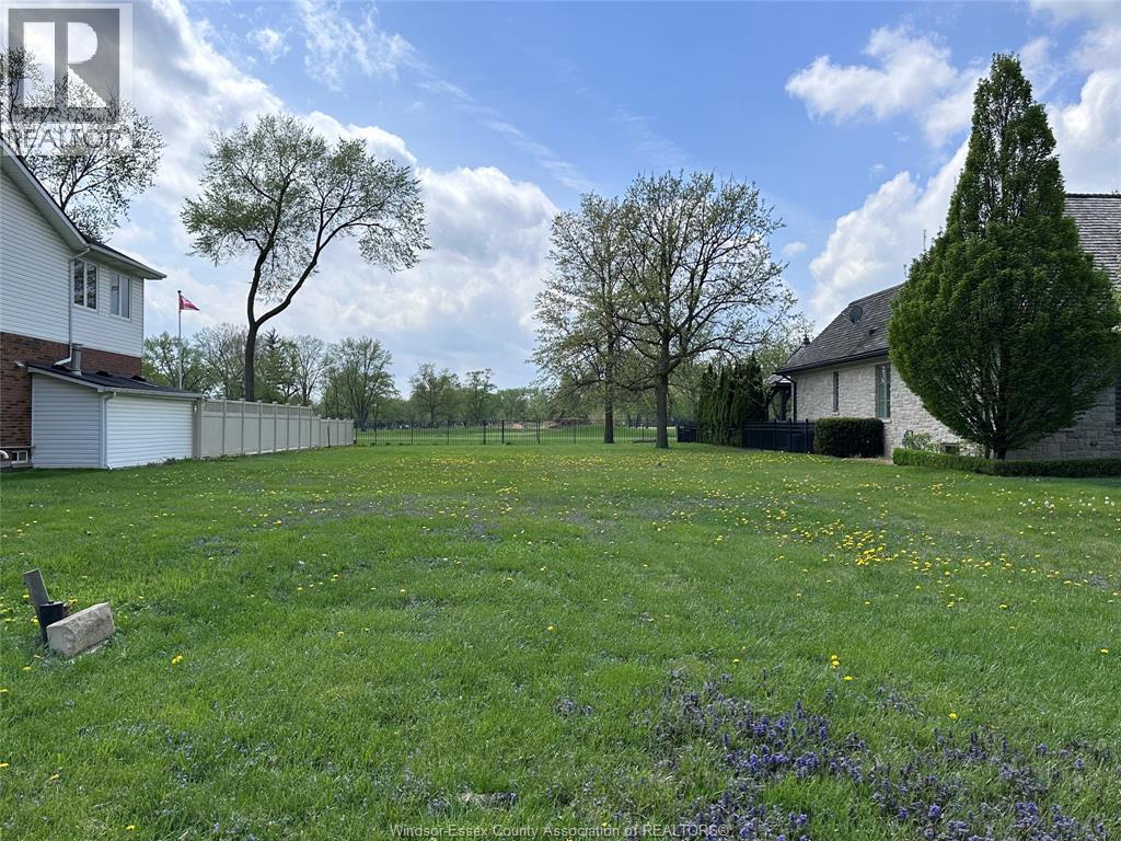 4059 Roseland Drive East, Windsor, Ontario