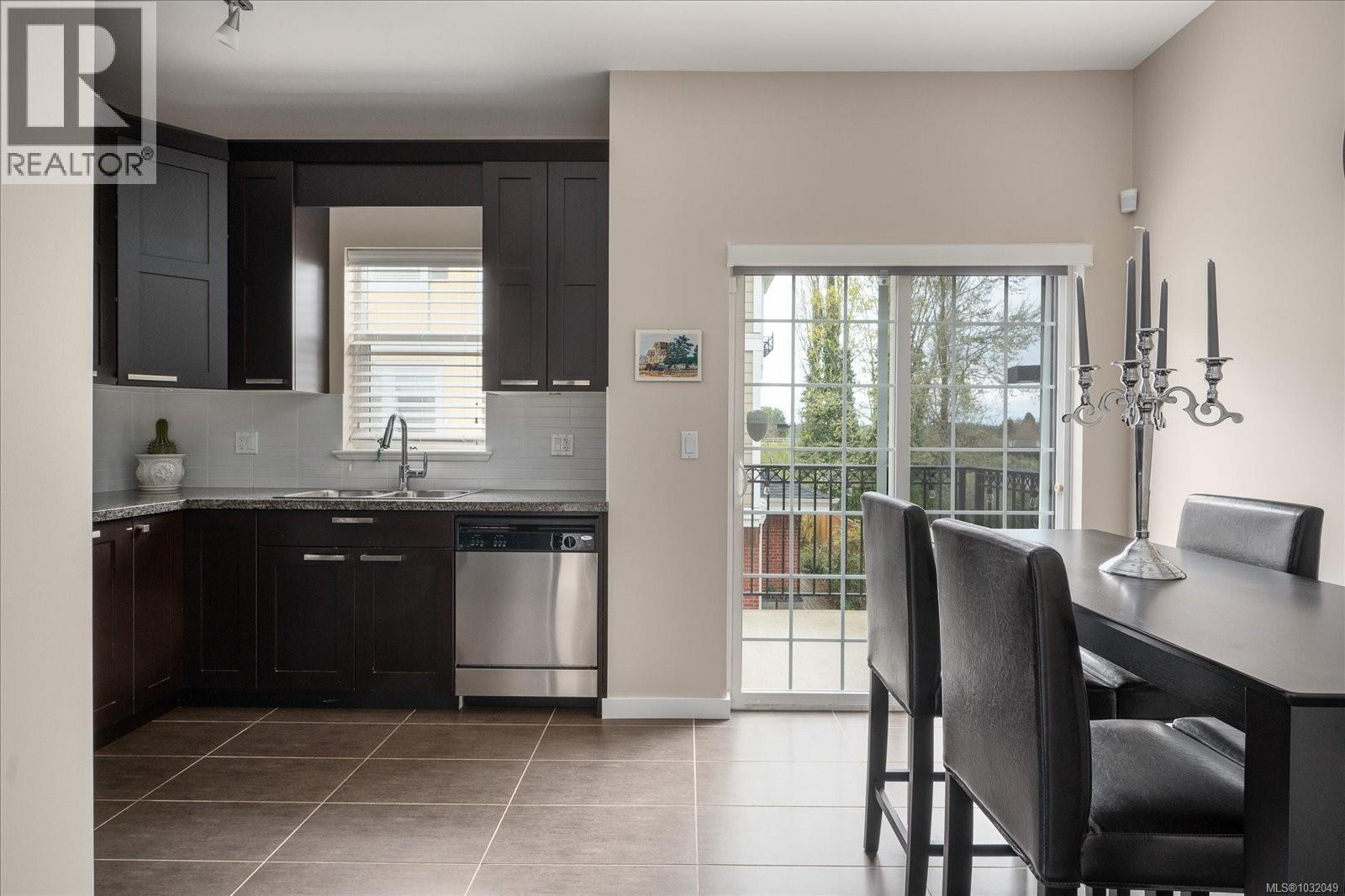 101 50 Mill St, Nanaimo, British Columbia