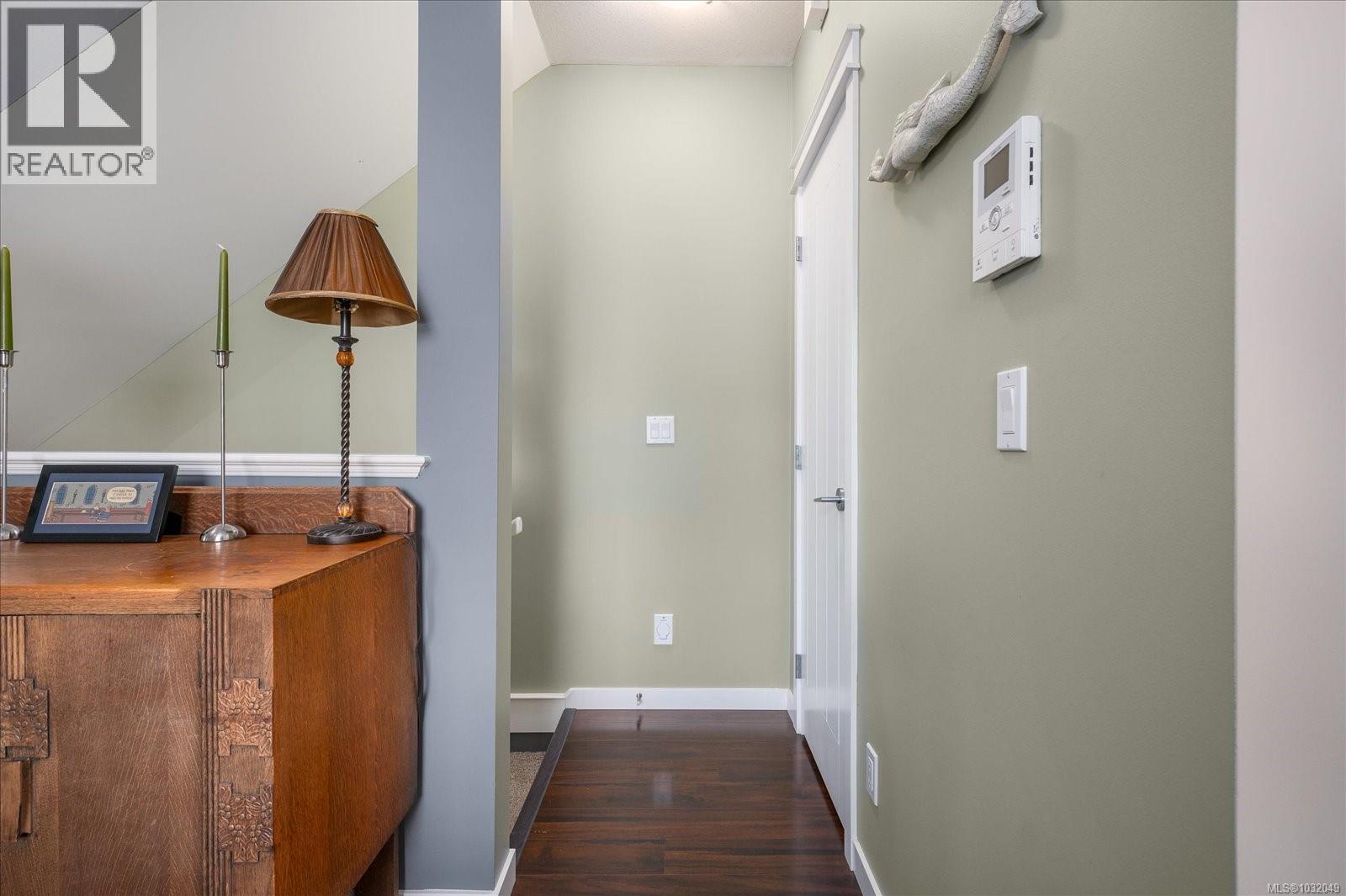 101 50 Mill St, Nanaimo, British Columbia