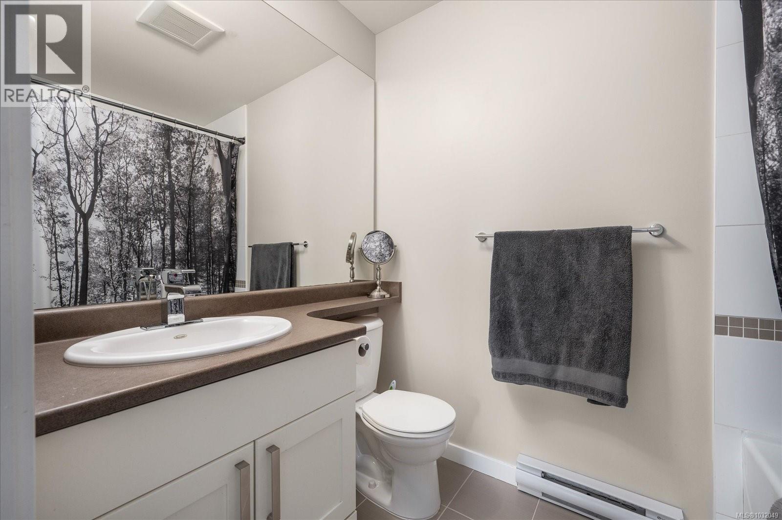 101 50 Mill St, Nanaimo, British Columbia