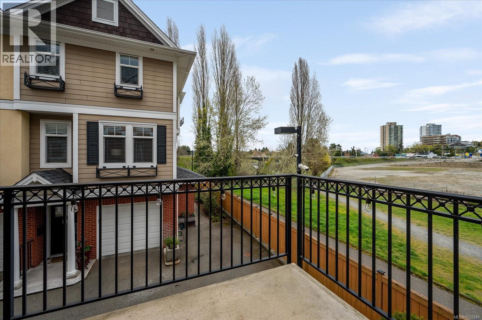 101 50 Mill St, Nanaimo, British Columbia