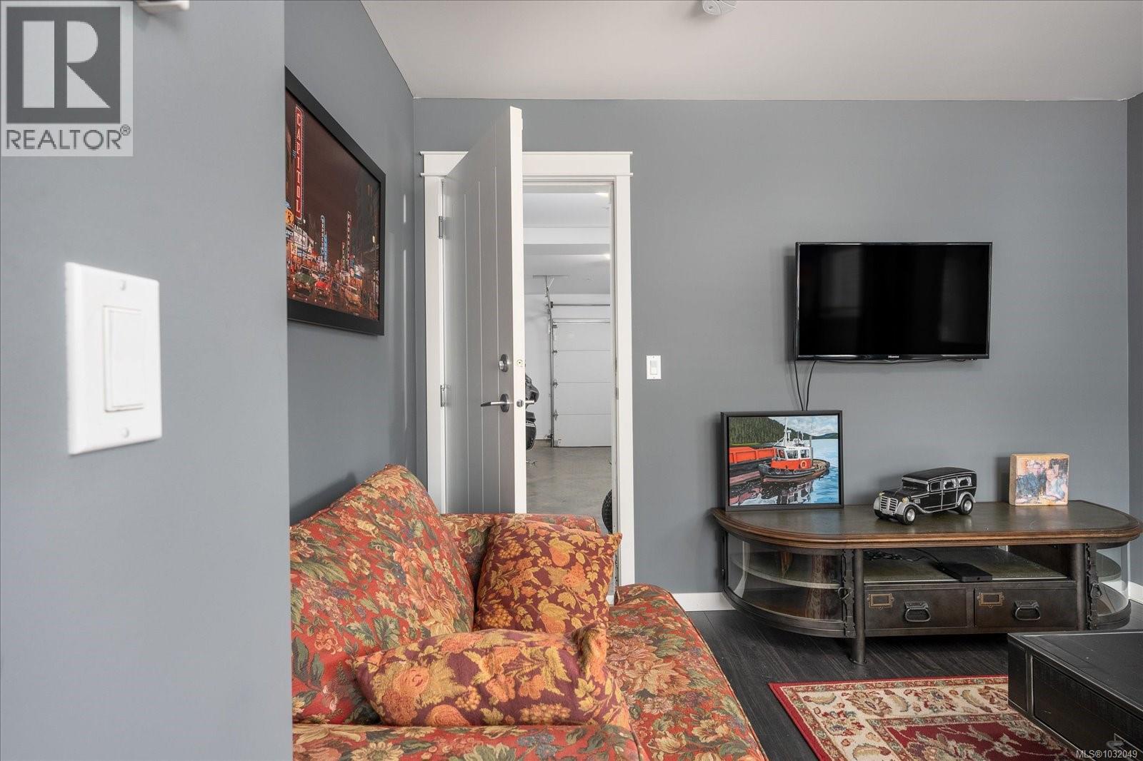 101 50 Mill St, Nanaimo, British Columbia