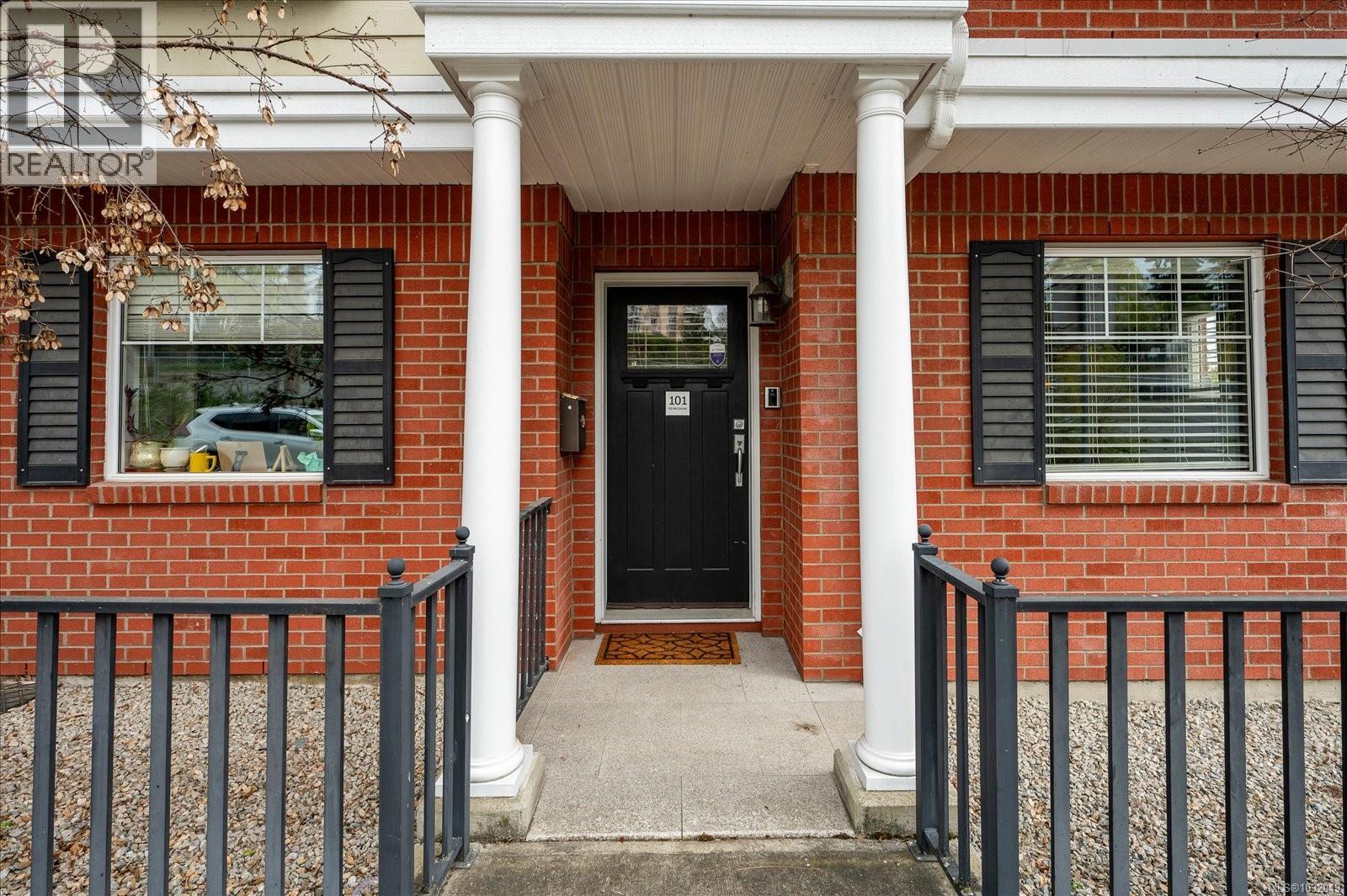 101 50 Mill St, Nanaimo, British Columbia