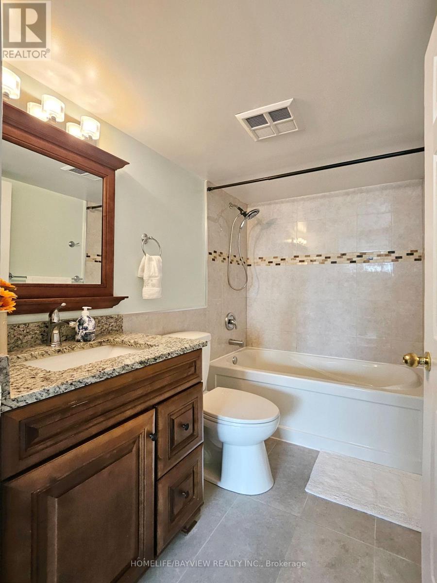 1816 - 7 Lorraine Drive, Toronto (willowdale West), Ontario