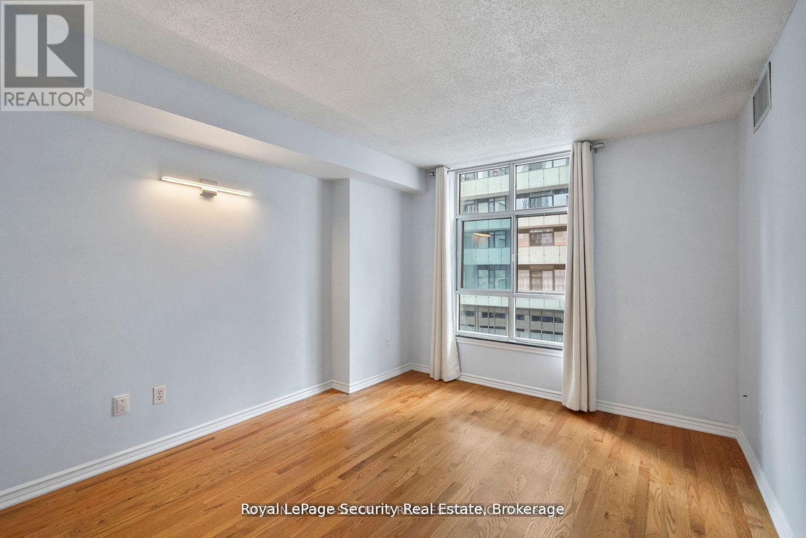 908 - 105 Victoria Street, Toronto (church-yonge Corridor), Ontario