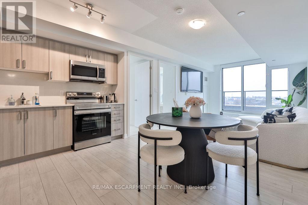 606 - 556 Marlee Avenue, Toronto (yorkdale-glen Park), Ontario