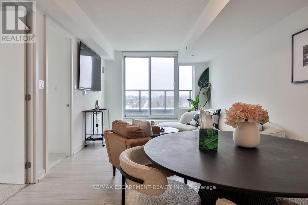 606 - 556 Marlee Avenue, Toronto (yorkdale-glen Park), Ontario