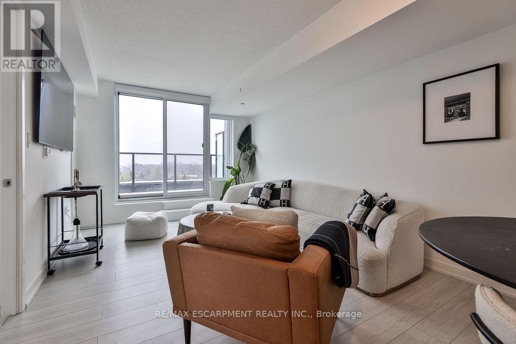 606 - 556 Marlee Avenue, Toronto (yorkdale-glen Park), Ontario