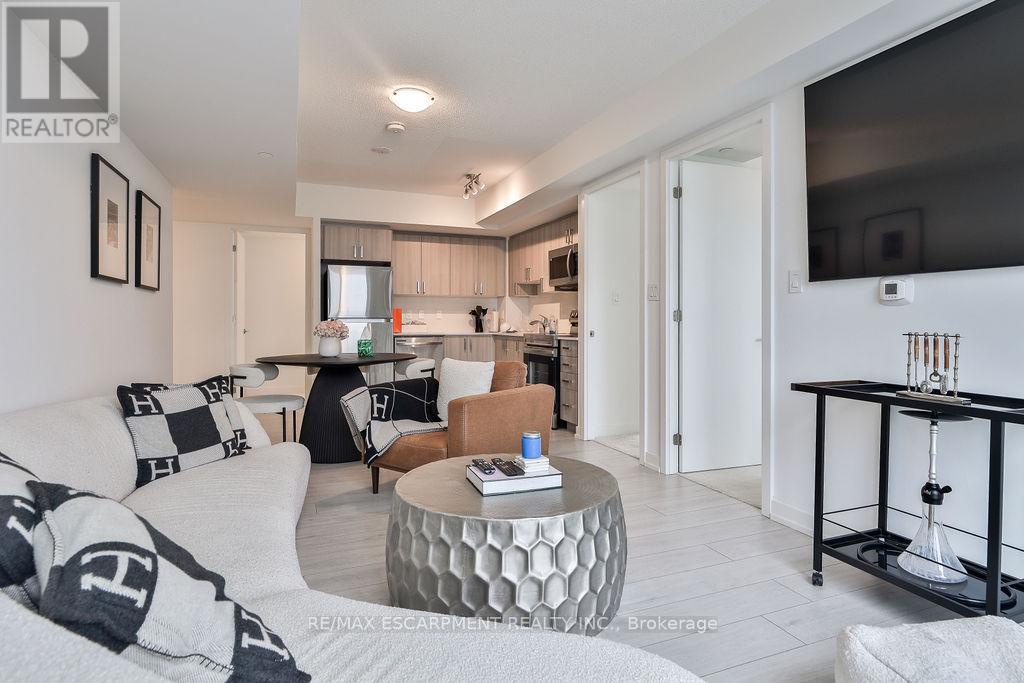 606 - 556 Marlee Avenue, Toronto (yorkdale-glen Park), Ontario