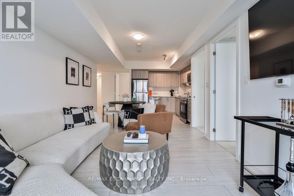 606 - 556 Marlee Avenue, Toronto (yorkdale-glen Park), Ontario