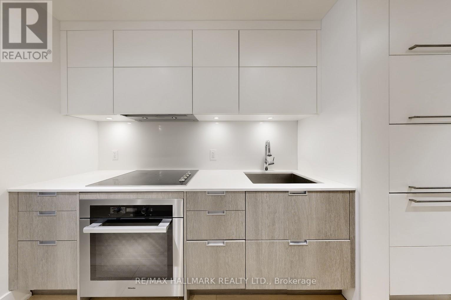 Th14 - 30 Nelson Street, Toronto (waterfront Communities), Ontario