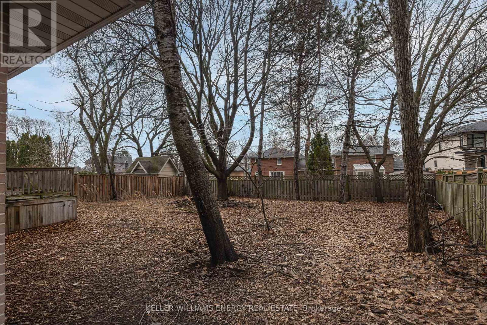 159 Princess Margaret Boulevard, Toronto (princess-rosethorn), Ontario