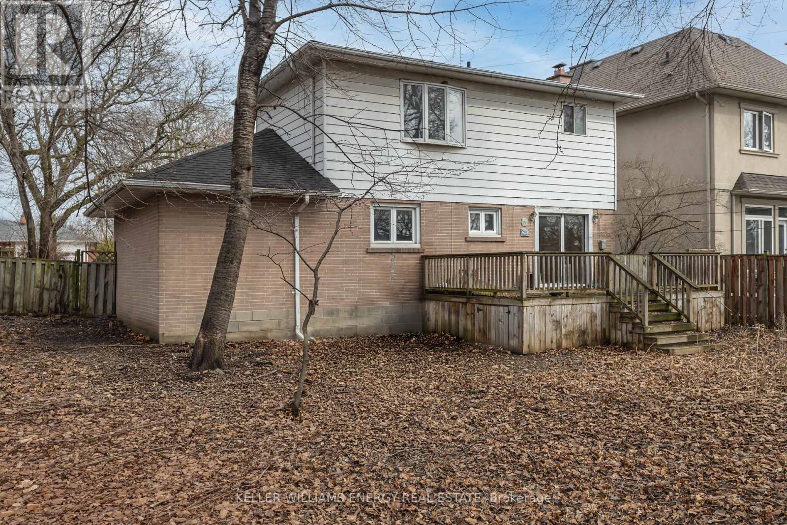 159 Princess Margaret Boulevard, Toronto (princess-rosethorn), Ontario