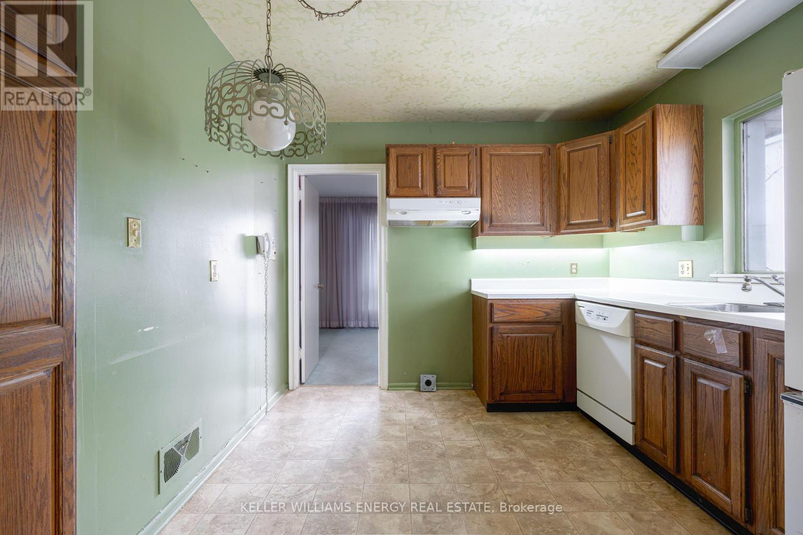 159 Princess Margaret Boulevard, Toronto (princess-rosethorn), Ontario