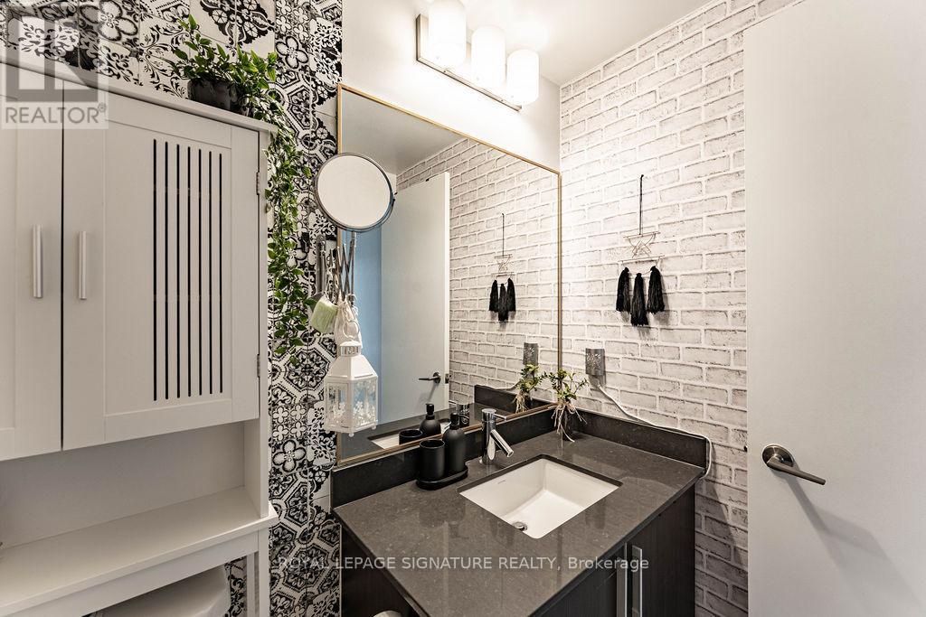 501 - 20 Bruyeres Mews, Toronto (waterfront Communities), Ontario