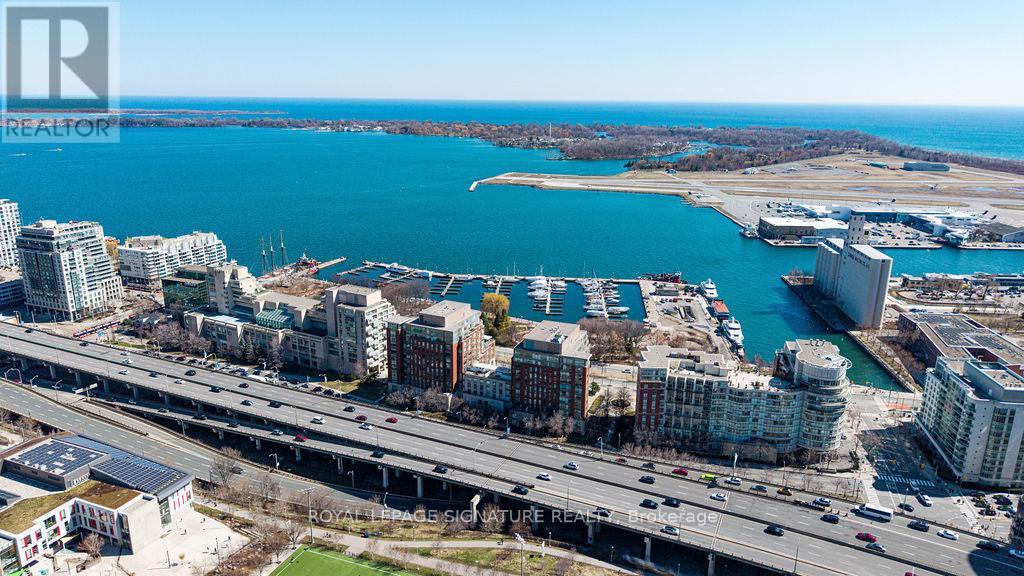 501 - 20 Bruyeres Mews, Toronto (waterfront Communities), Ontario