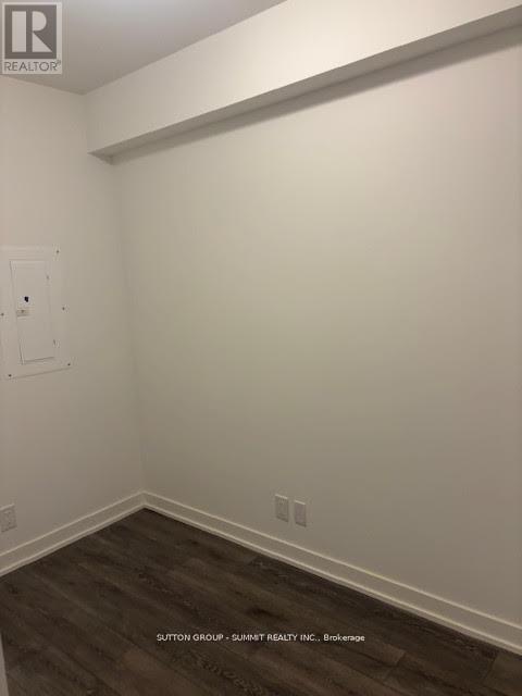 320 - 2 Manderley Drive, Toronto (birchcliffe-cliffside), Ontario