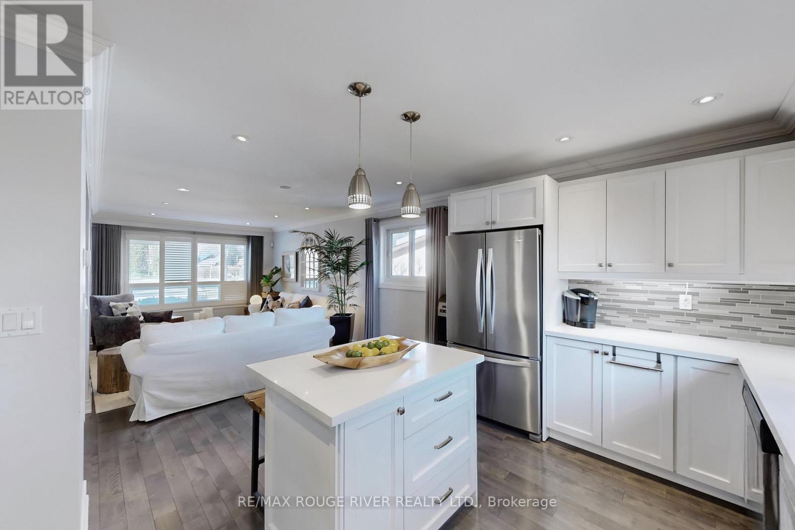 132 Beaverbrook Court, Toronto (rouge), Ontario