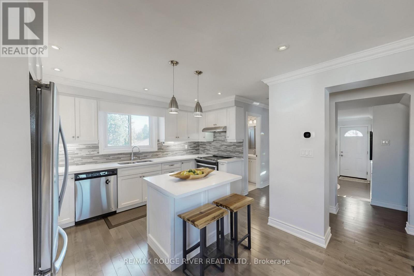 132 Beaverbrook Court, Toronto (rouge), Ontario