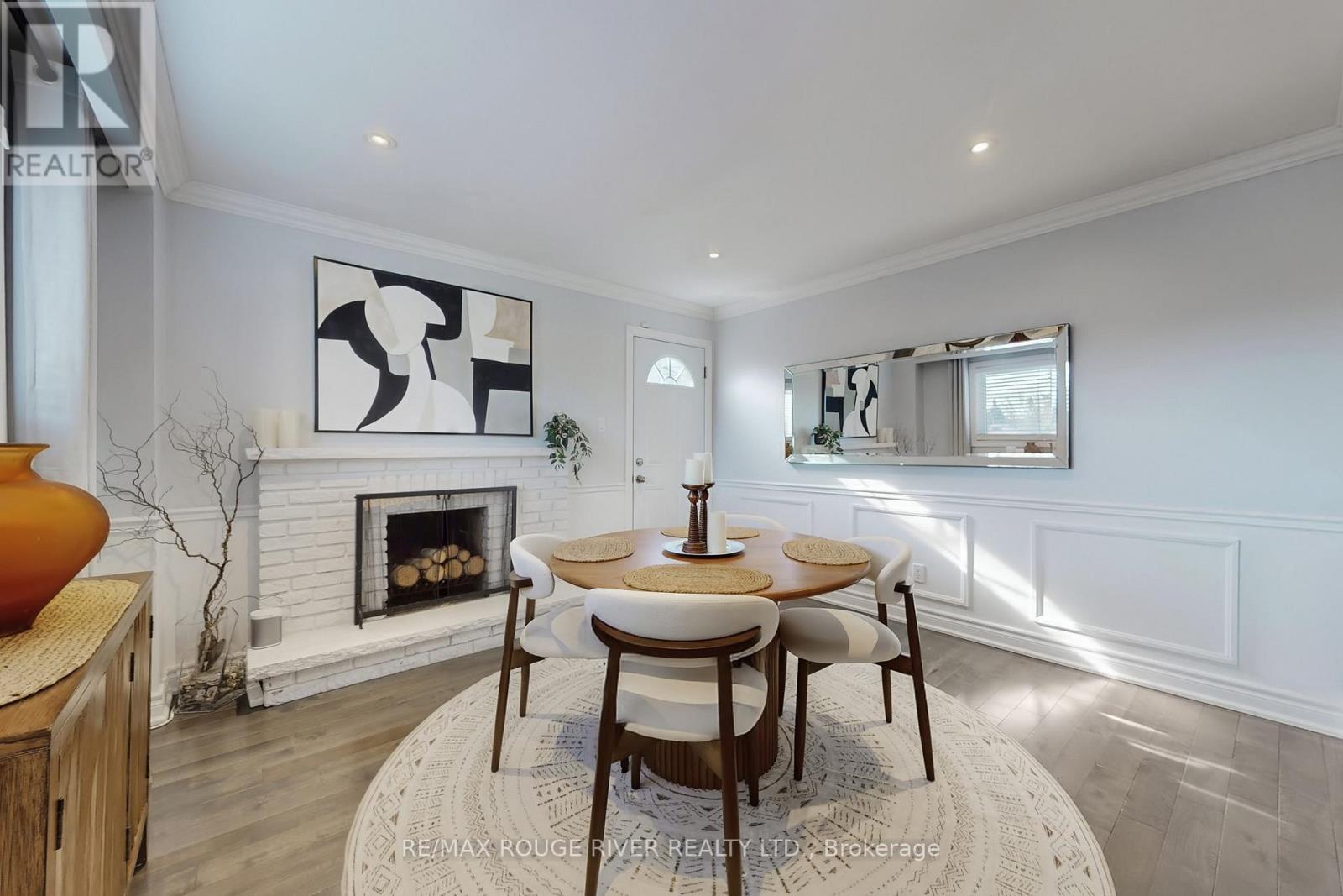 132 Beaverbrook Court, Toronto (rouge), Ontario