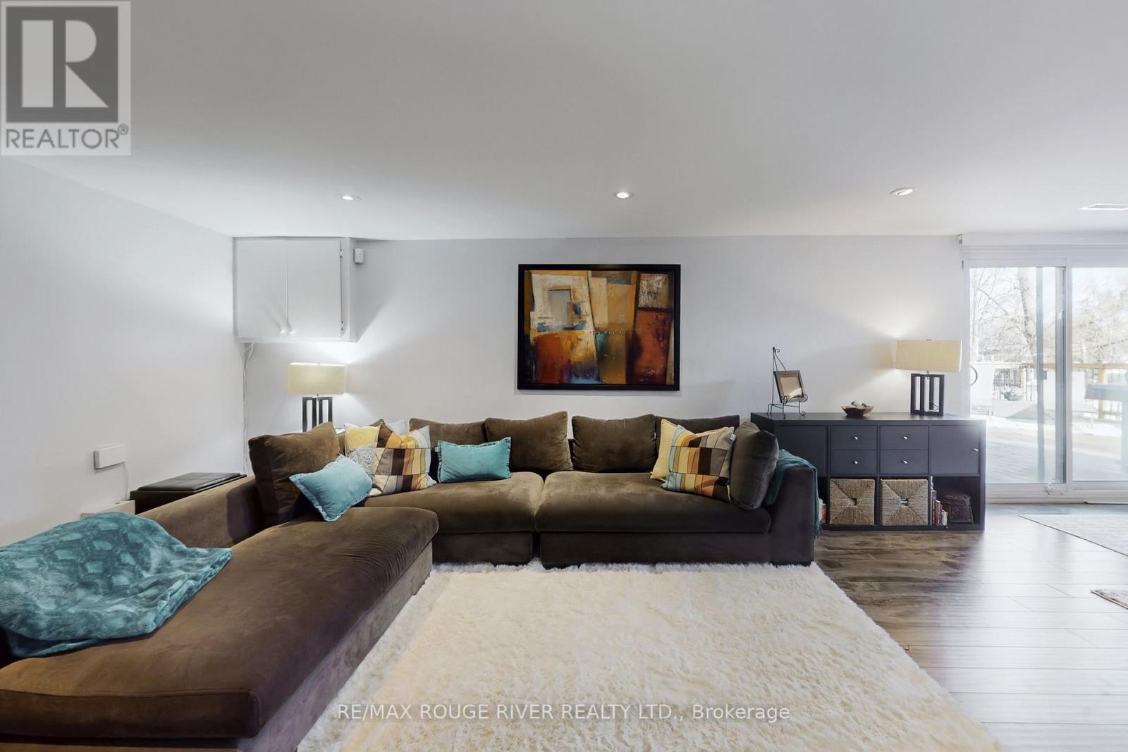 132 Beaverbrook Court, Toronto (rouge), Ontario