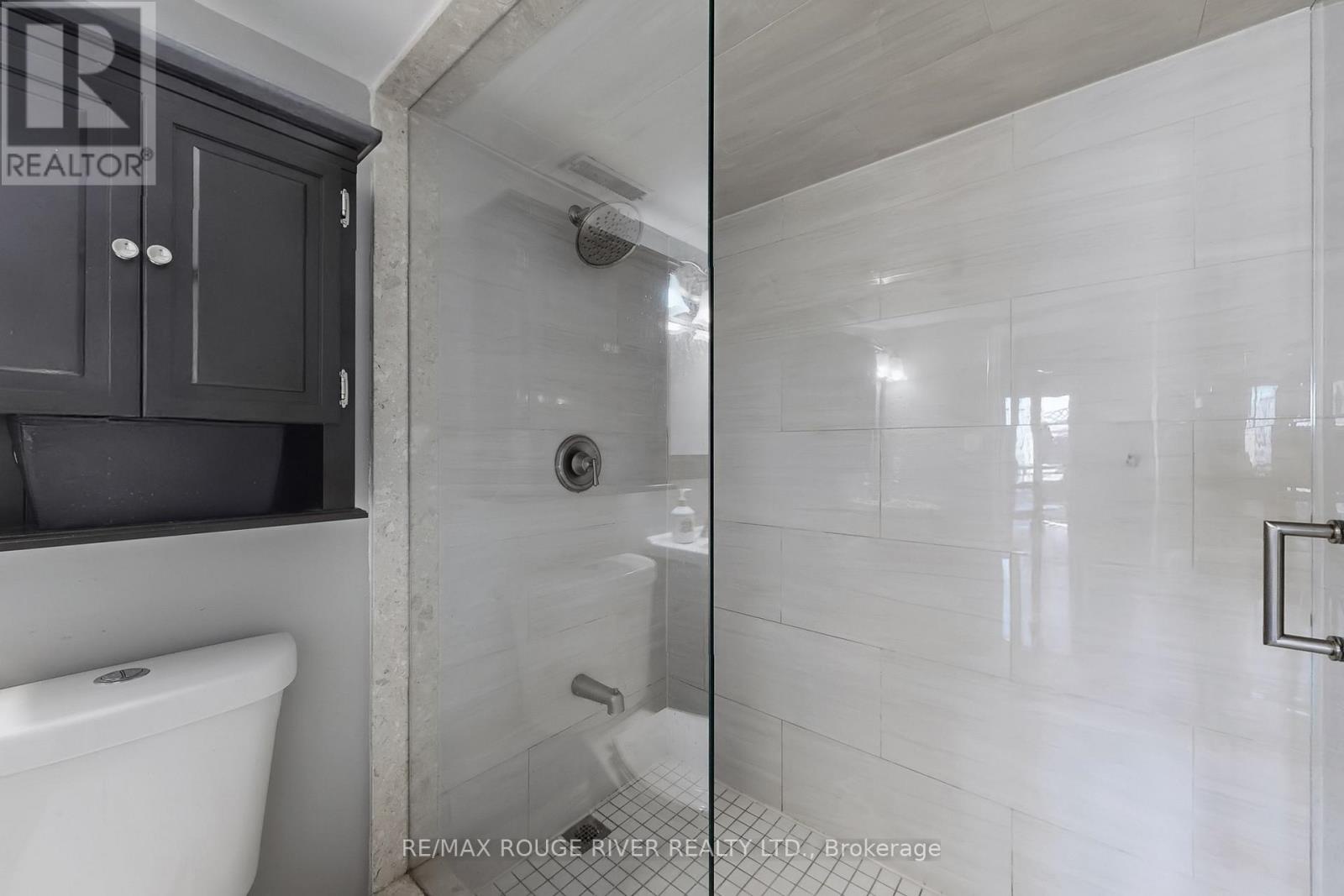 132 Beaverbrook Court, Toronto (rouge), Ontario