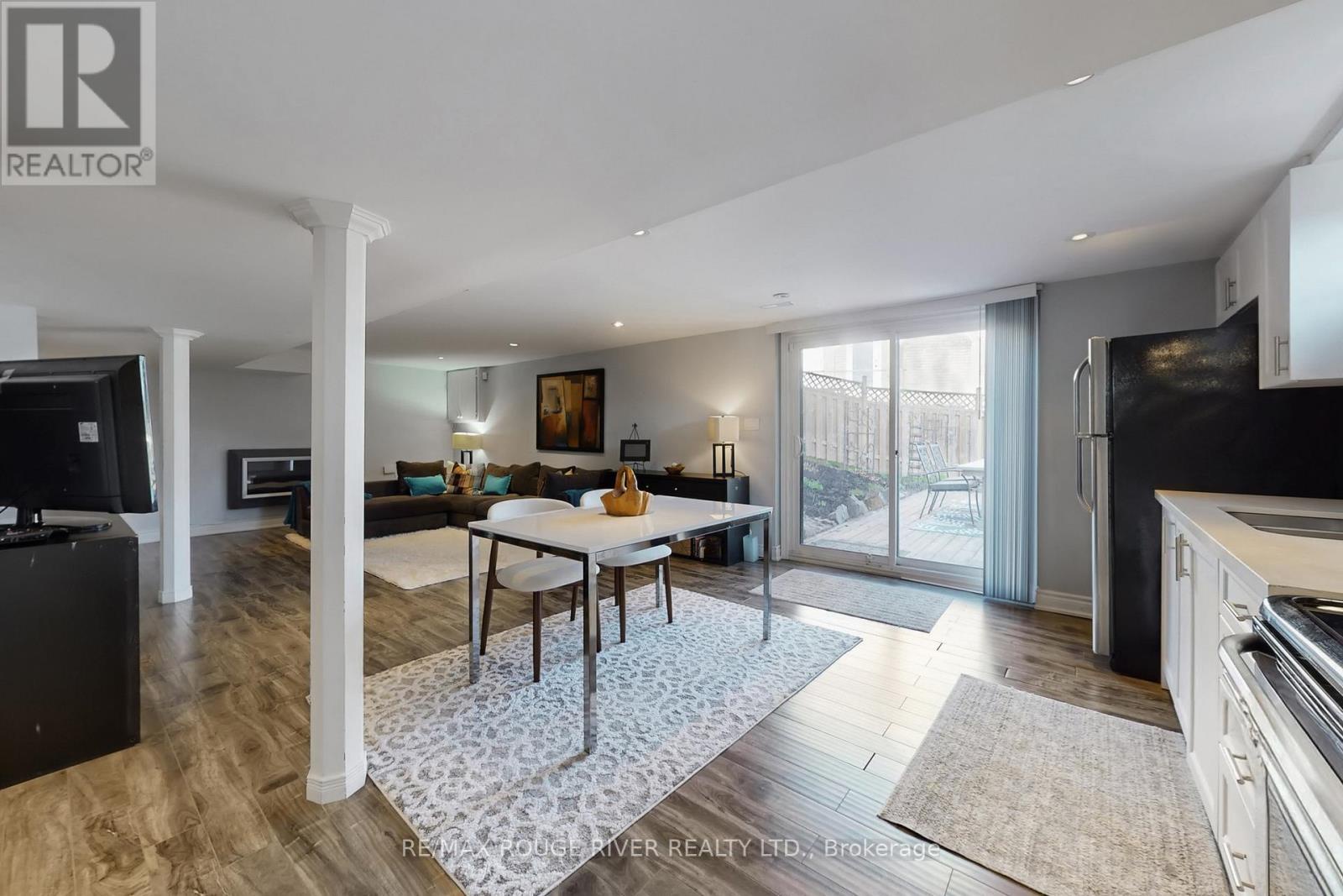 132 Beaverbrook Court, Toronto (rouge), Ontario