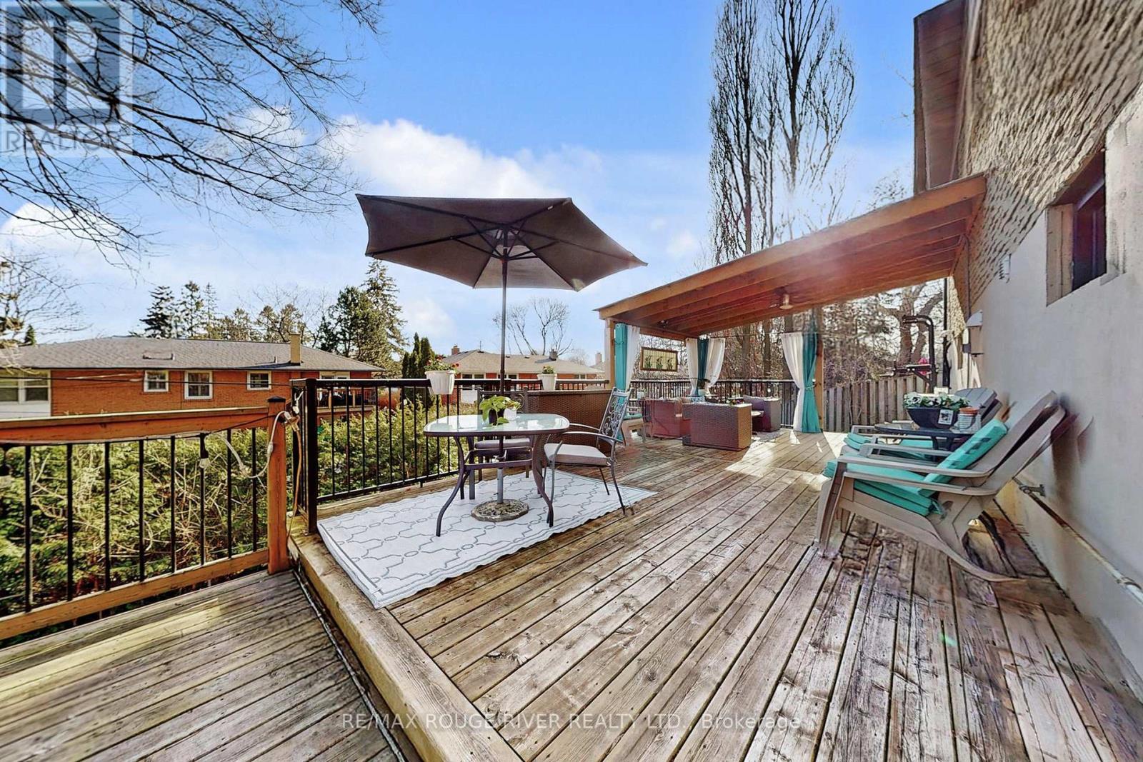 132 Beaverbrook Court, Toronto (rouge), Ontario