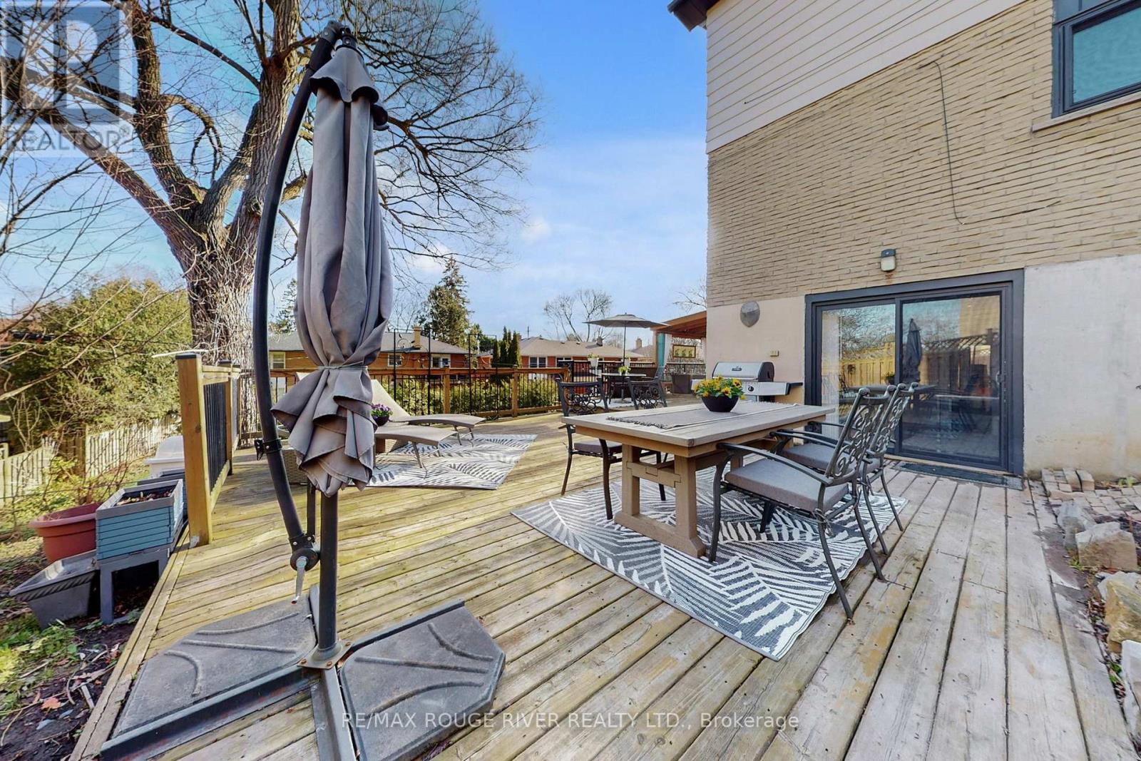 132 Beaverbrook Court, Toronto (rouge), Ontario