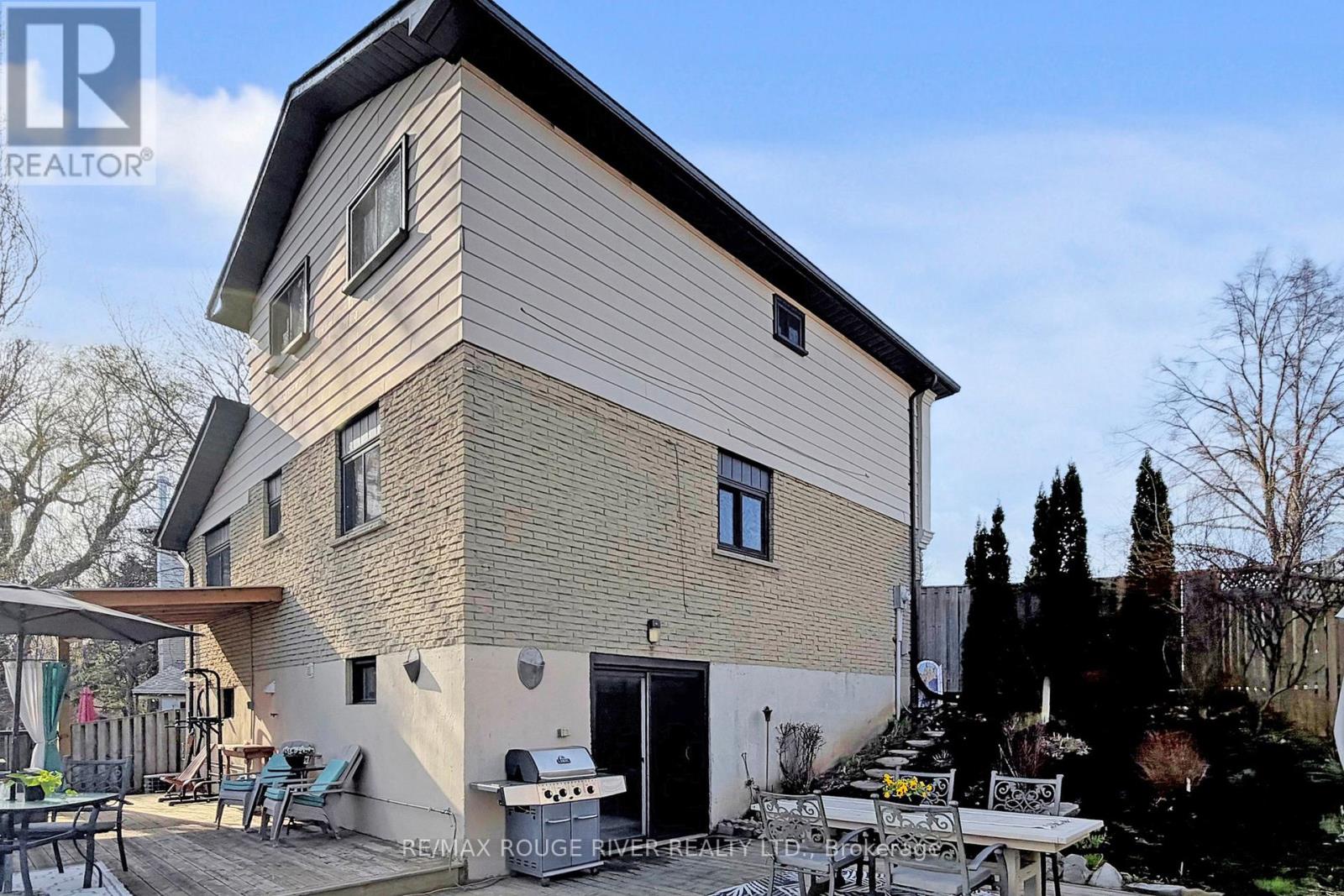 132 Beaverbrook Court, Toronto (rouge), Ontario