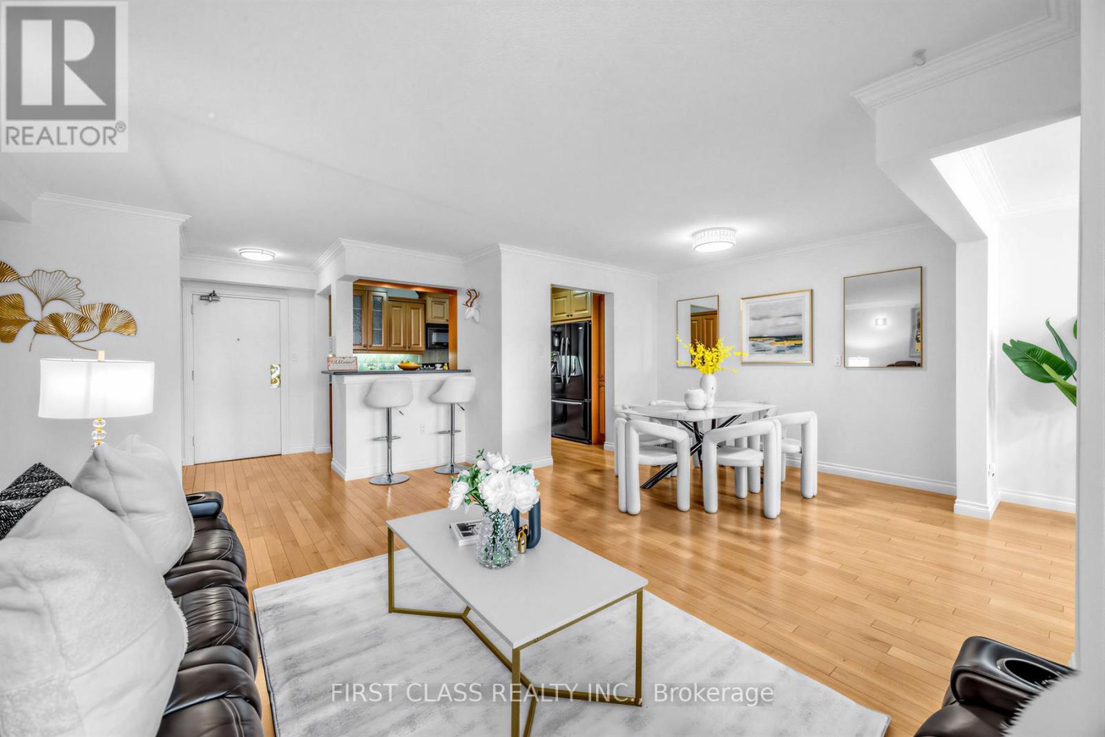 1007 - 362 The East Mall Road, Toronto (islington-city Centre West), Ontario