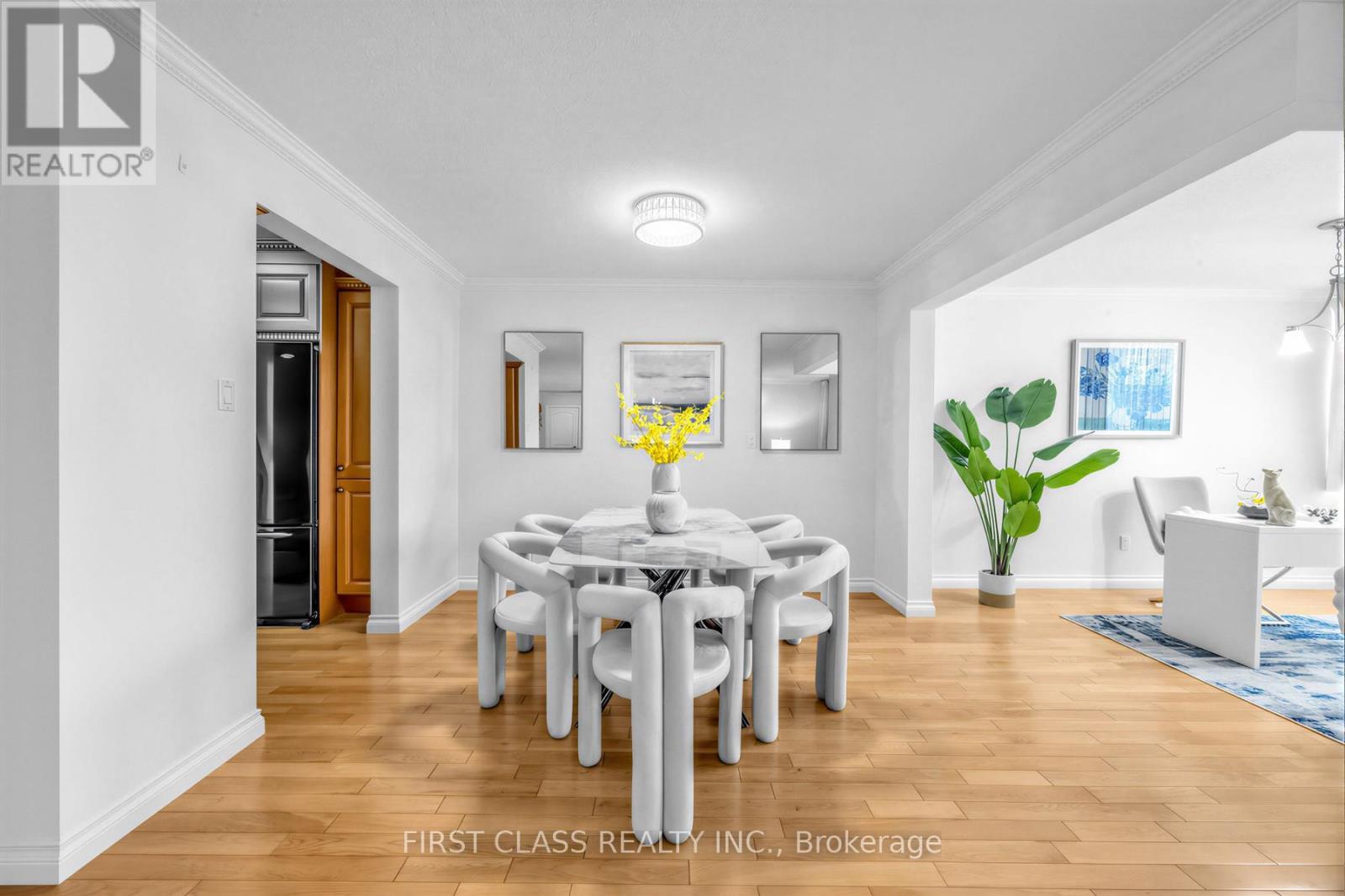 1007 - 362 The East Mall Road, Toronto (islington-city Centre West), Ontario