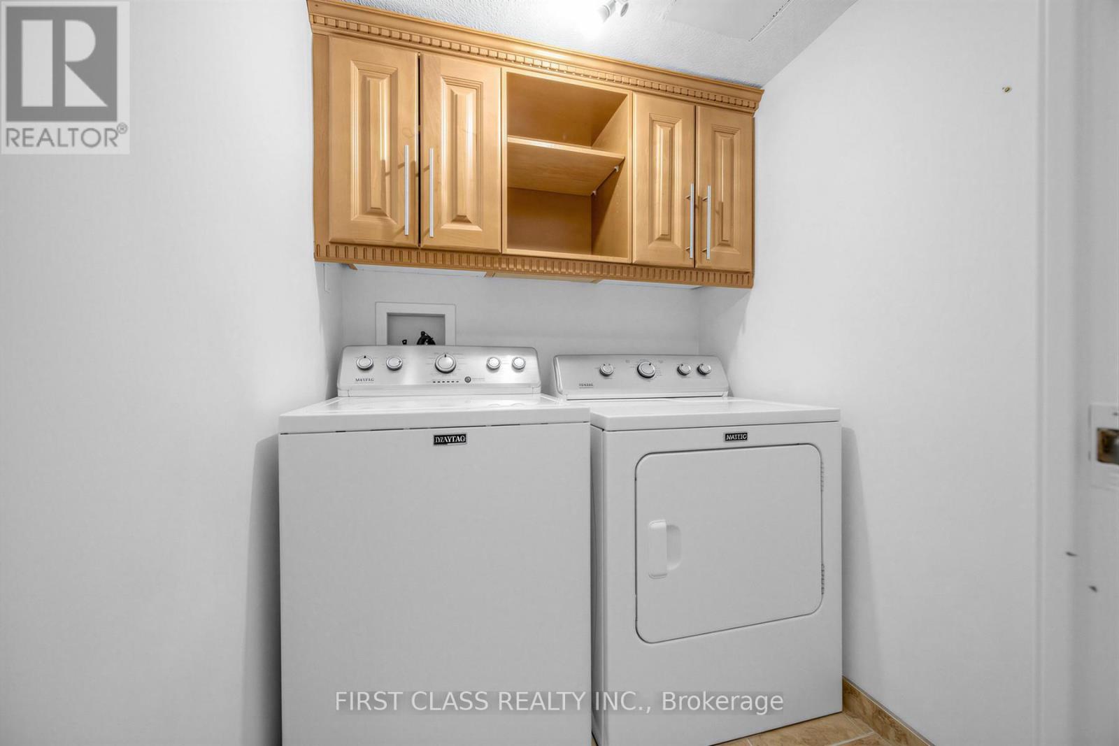 1007 - 362 The East Mall Road, Toronto (islington-city Centre West), Ontario