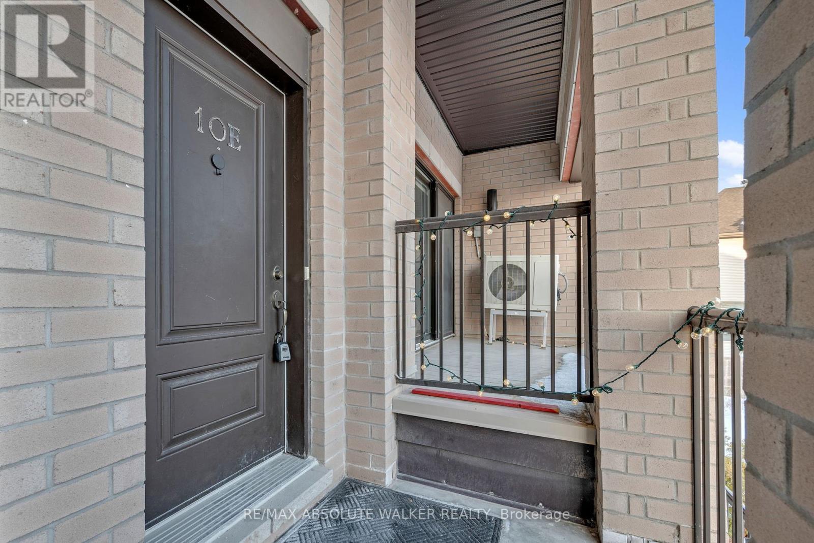 E - 10 Jaguar Private, Ottawa, Ontario