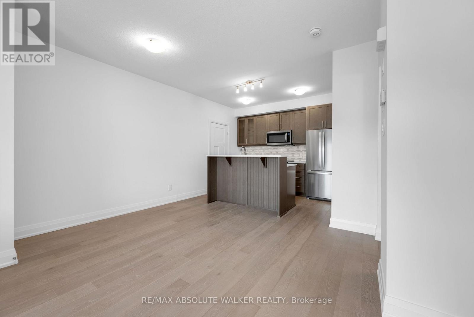 E - 10 Jaguar Private, Ottawa, Ontario