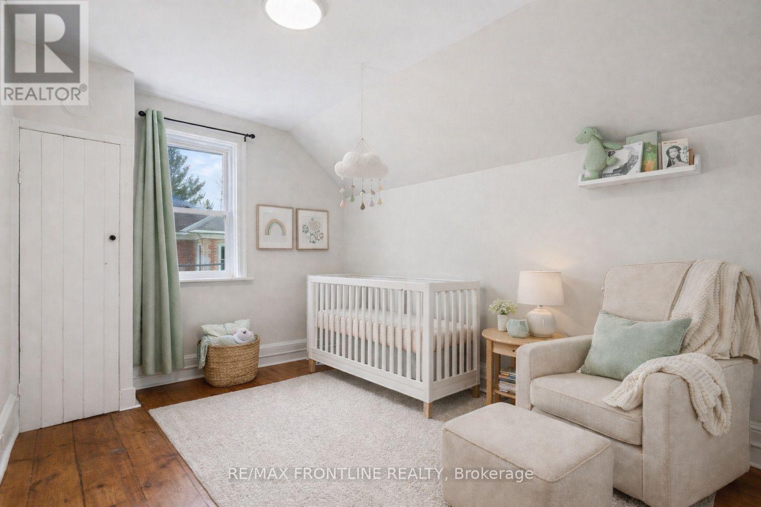 101 Peter Street, Perth, Ontario