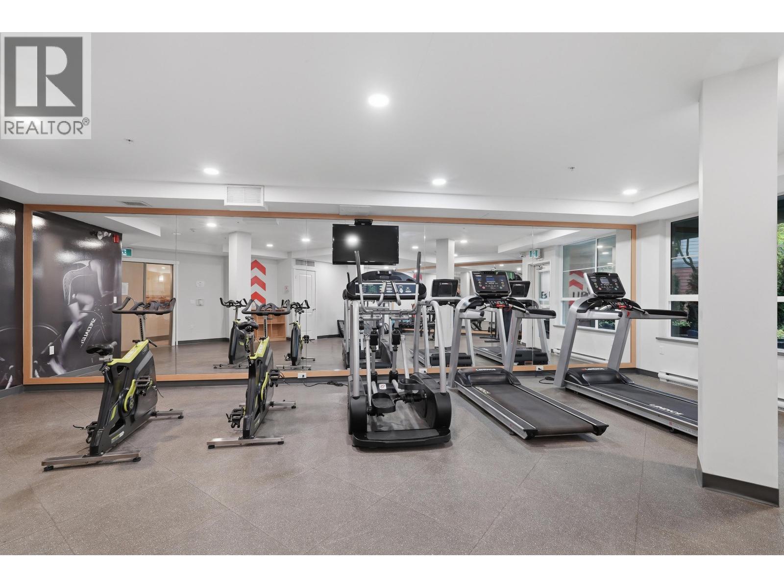 302 607 Cottonwood Avenue, Coquitlam, British Columbia