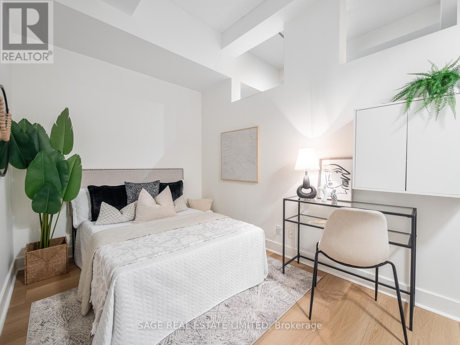 811 - 233 Carlaw Avenue, Toronto (south Riverdale), Ontario