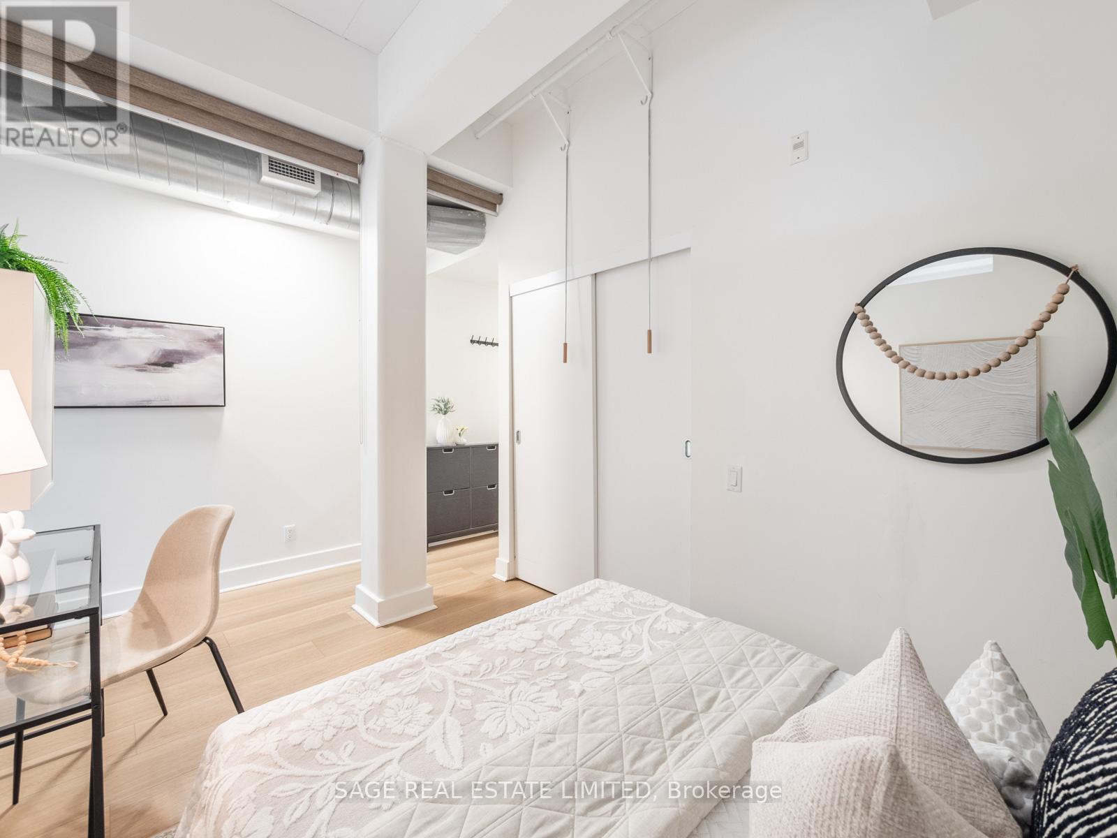 811 - 233 Carlaw Avenue, Toronto (south Riverdale), Ontario