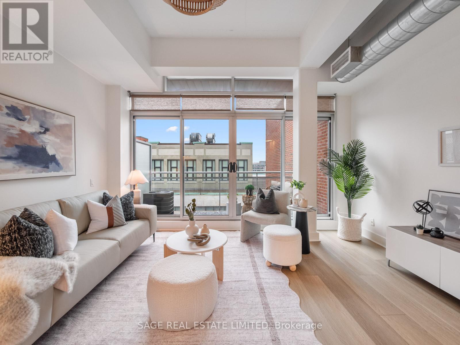 811 - 233 Carlaw Avenue, Toronto (south Riverdale), Ontario