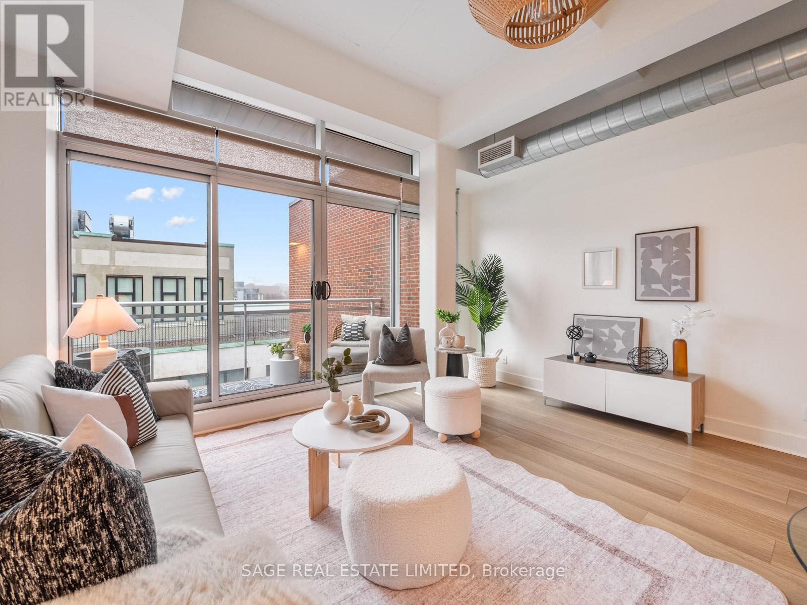 811 - 233 Carlaw Avenue, Toronto (south Riverdale), Ontario