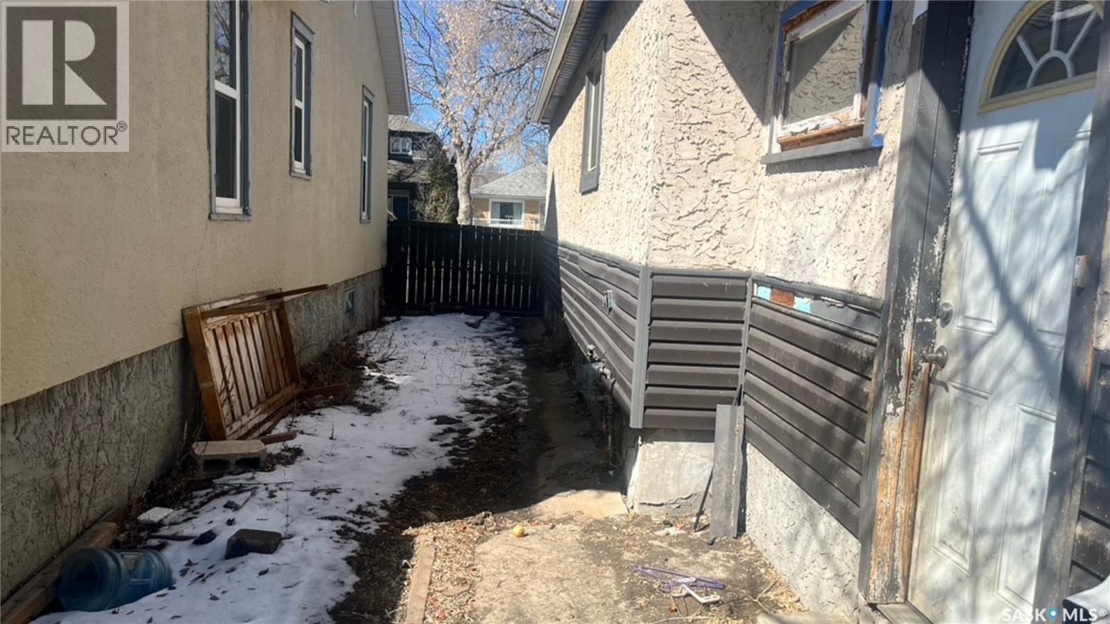 2533 Reynolds Street, Regina, Saskatchewan