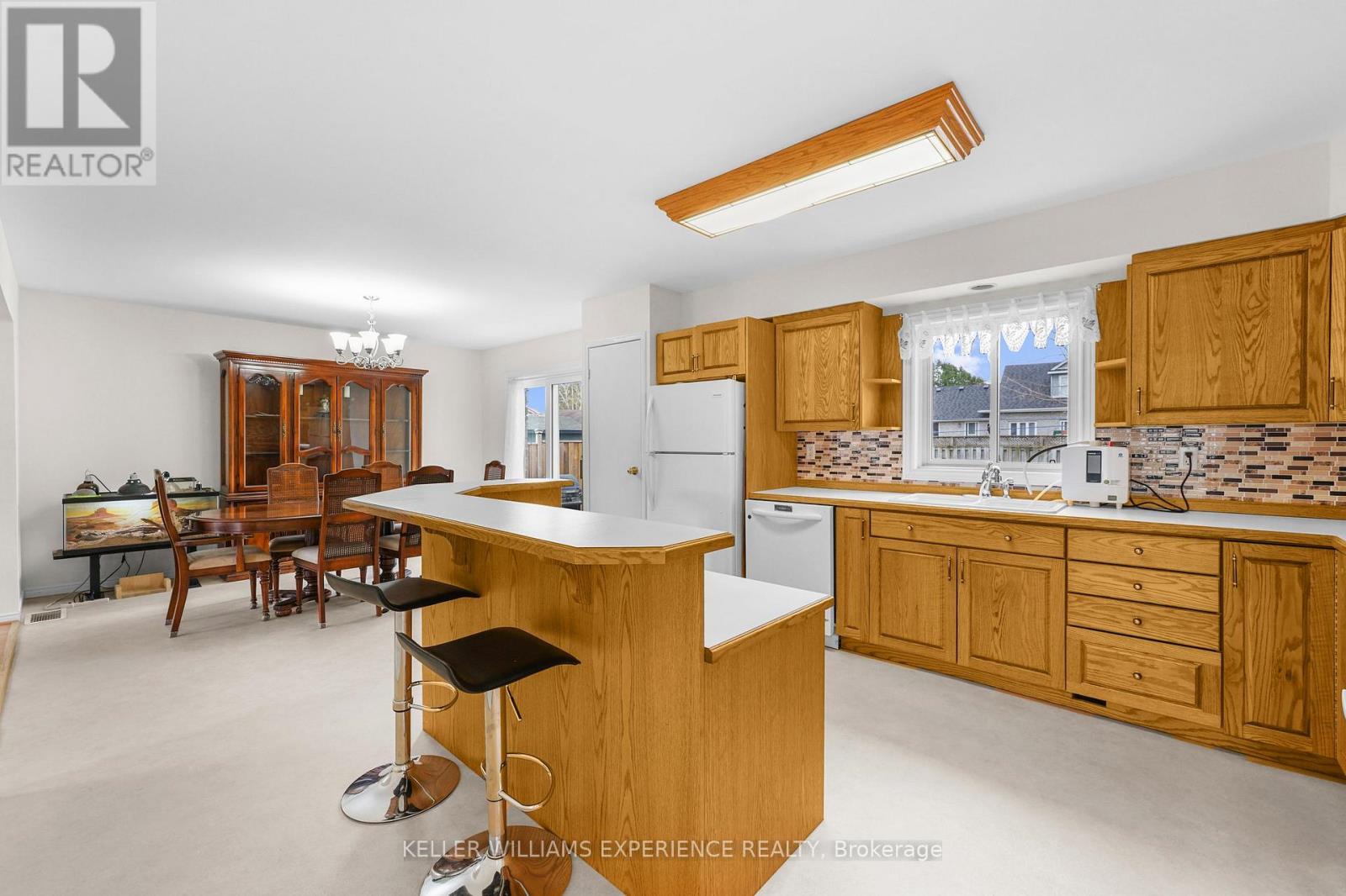 190 Centre Street, Essa (angus), Ontario