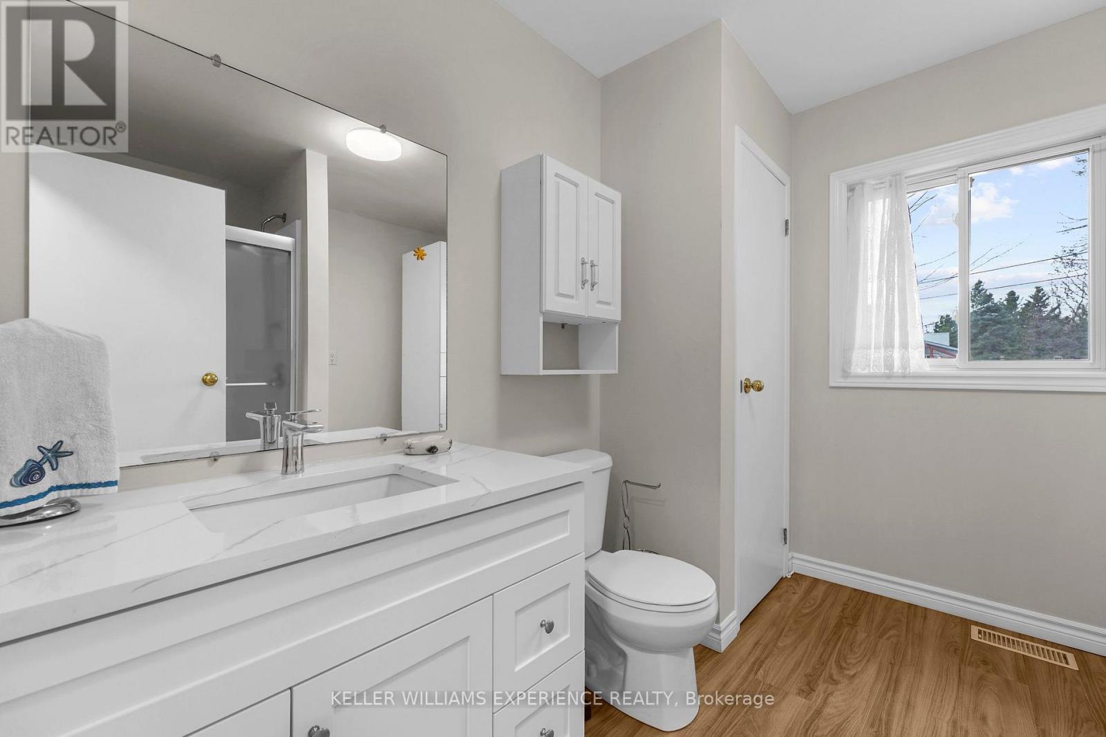 190 Centre Street, Essa (angus), Ontario